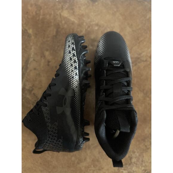 Under Armour Spotlight Select 3 JR MC Youth Size 5.5Y Football Cleats Black - Picture 4 of 5